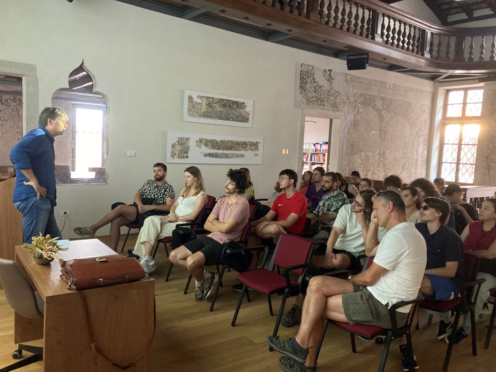 Master's students in History from the Université libre de Bruxelles ...